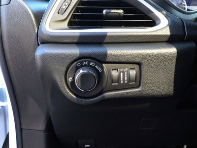 2027 Chrysler Pacifica Limited AWD