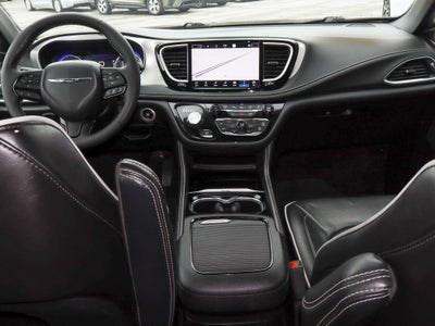 2022 Chrysler Pacifica Limited AWD