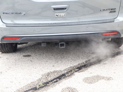 2022 Chrysler Pacifica Limited AWD