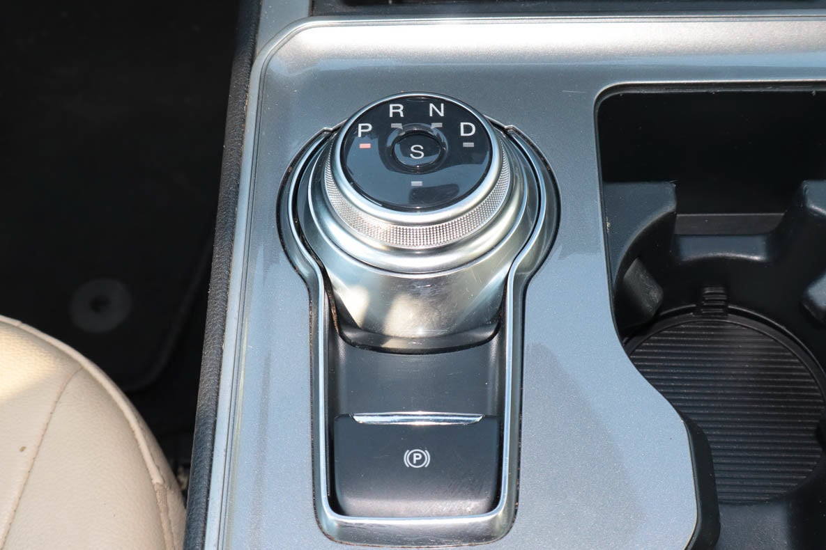 2024 Ford Edge Base