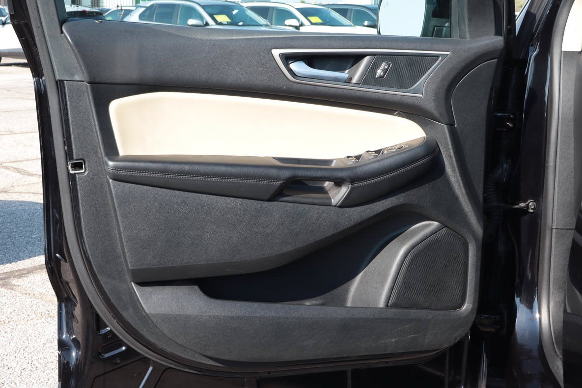 2024 Ford Edge Base
