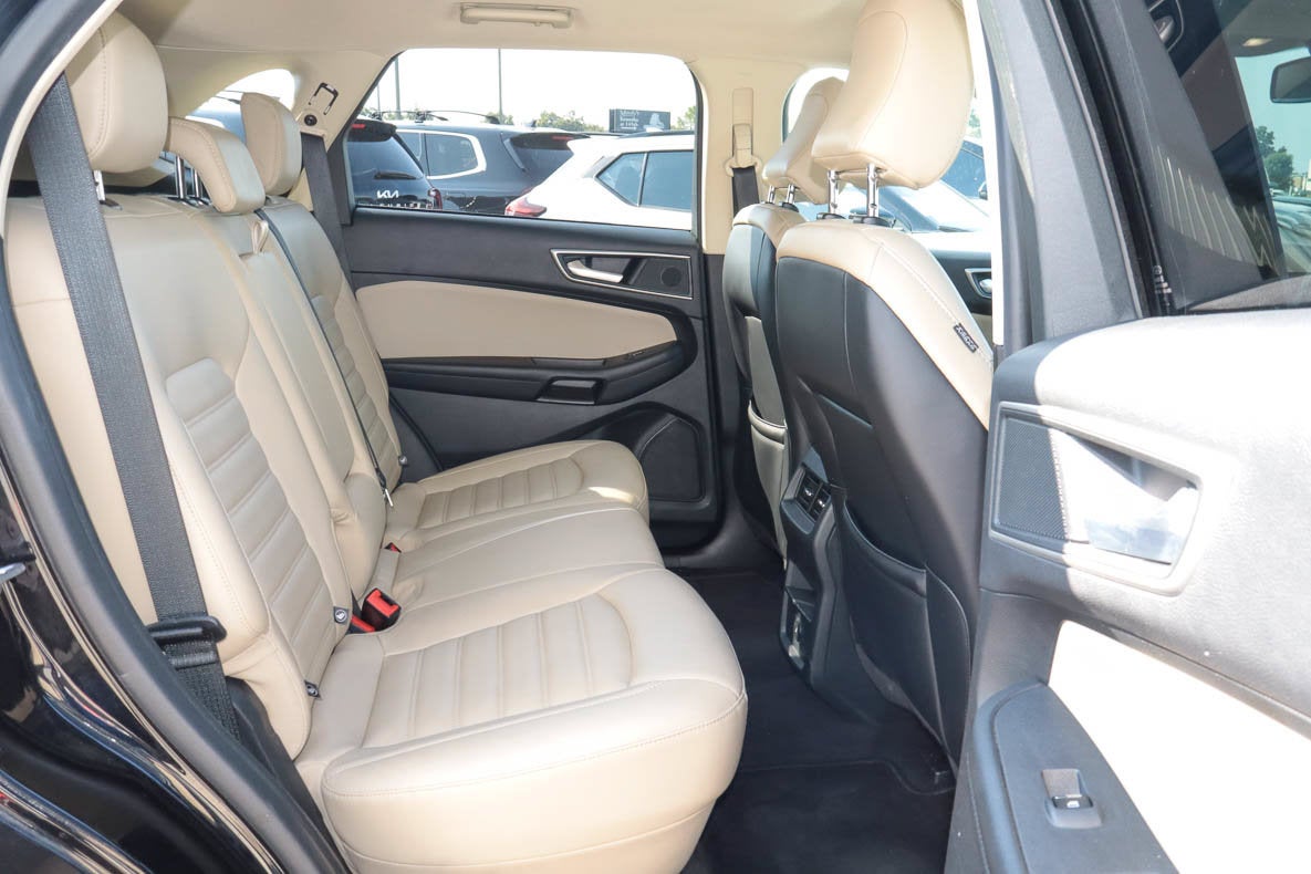 2024 Ford Edge Base