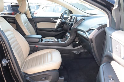 2024 Ford Edge Base