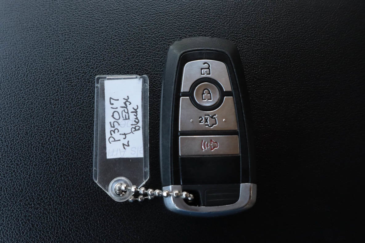 2024 Ford Edge Base