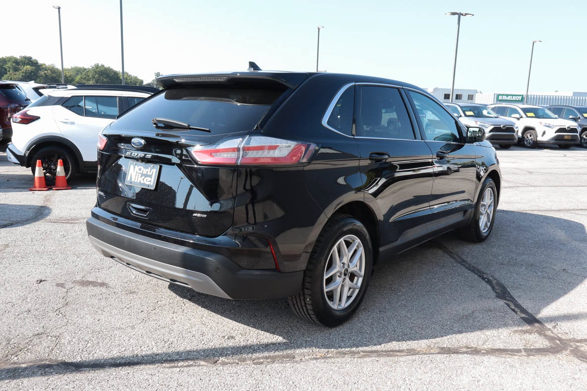 2024 Ford Edge Base