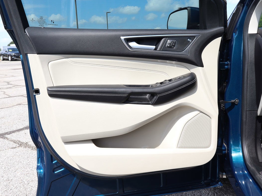 2020 Ford Edge Titanium AWD