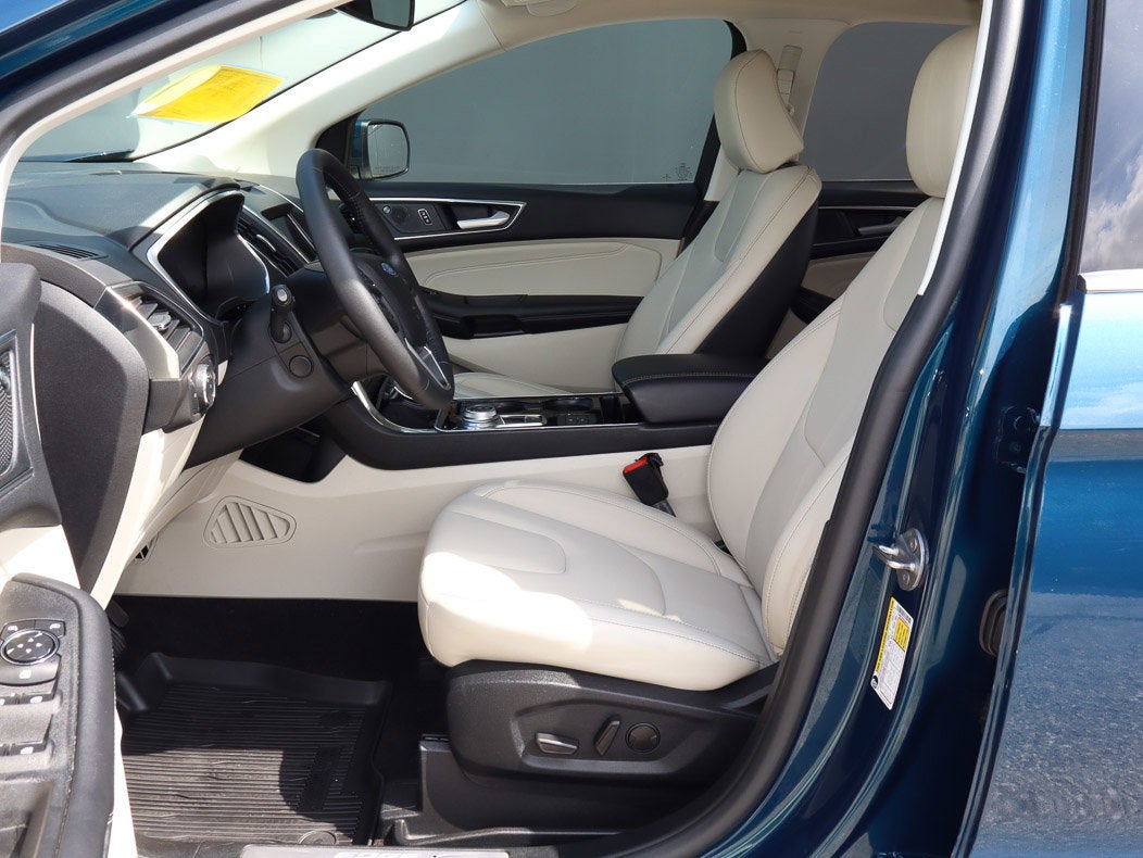 2020 Ford Edge Titanium AWD