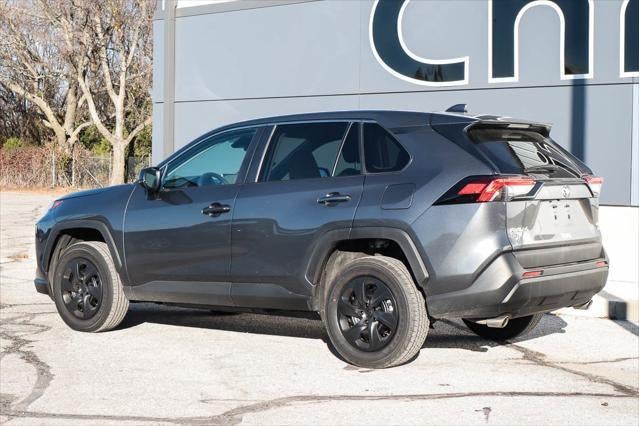 2023 Toyota RAV4 LE AWD