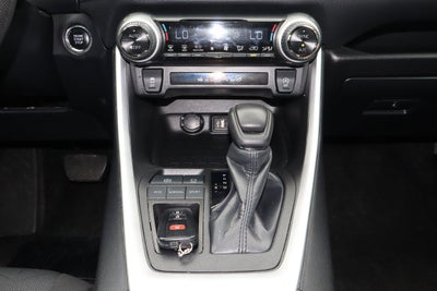 2024 Toyota RAV4 XLE FWD