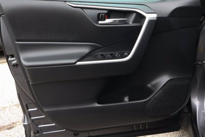 2024 Toyota RAV4 XLE FWD