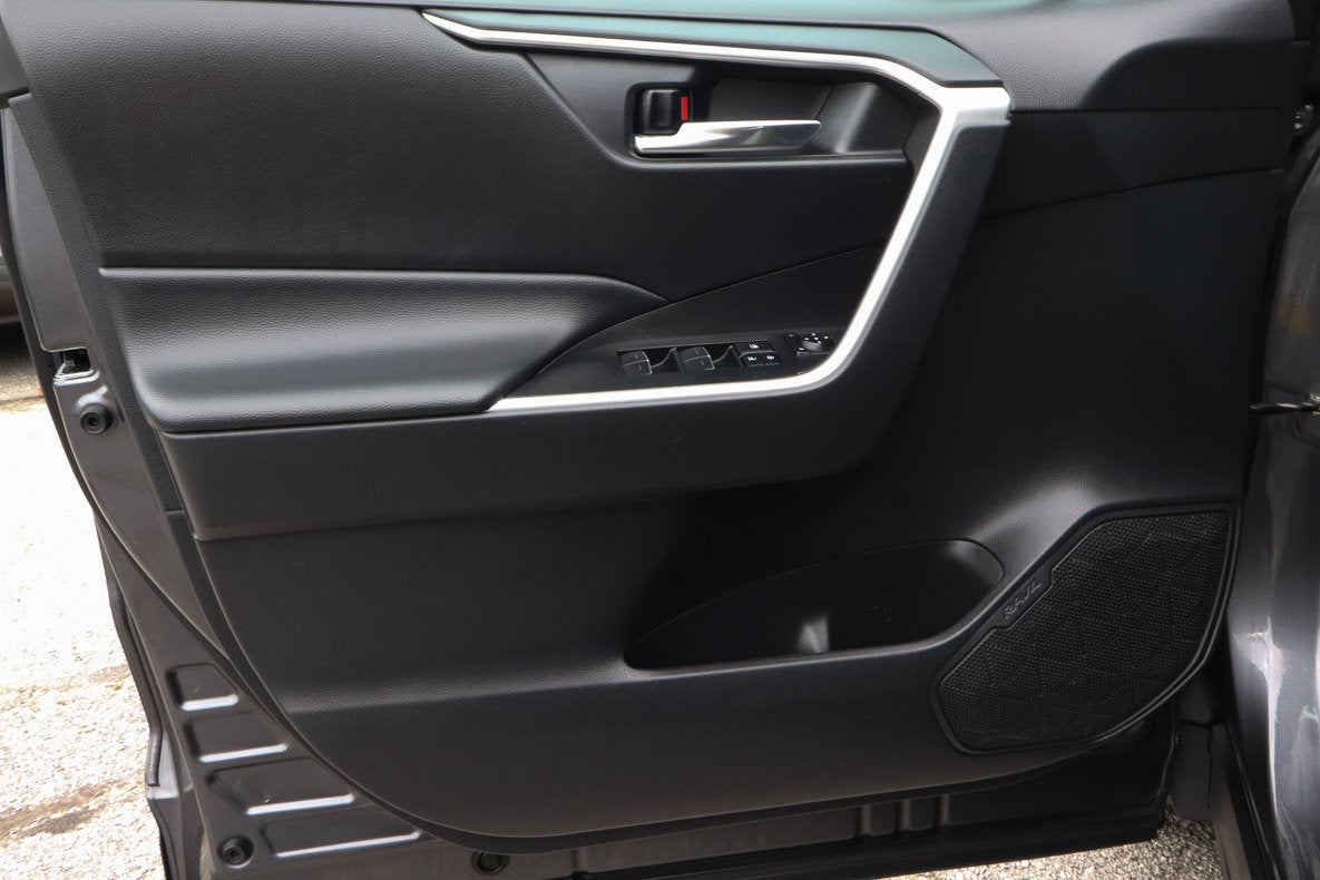 2024 Toyota RAV4 XLE FWD