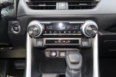 2024 Toyota RAV4 XLE FWD