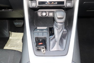 2024 Toyota RAV4 XLE FWD