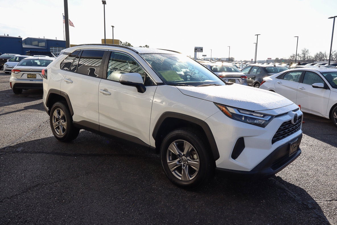 2024 Toyota RAV4 XLE