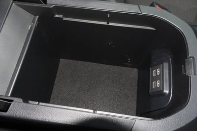 2025 Toyota RAV4 XLE FWD