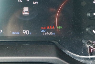 2025 Toyota RAV4 XLE FWD