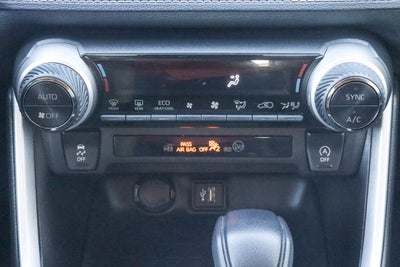 2024 Toyota RAV4 XLE FWD