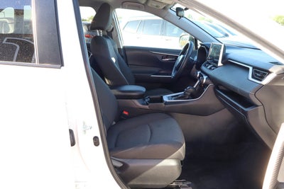 2024 Toyota RAV4 XLE FWD