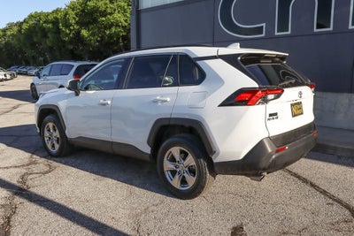 2024 Toyota RAV4 XLE FWD