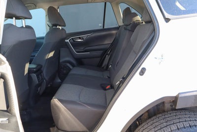 2024 Toyota RAV4 XLE FWD
