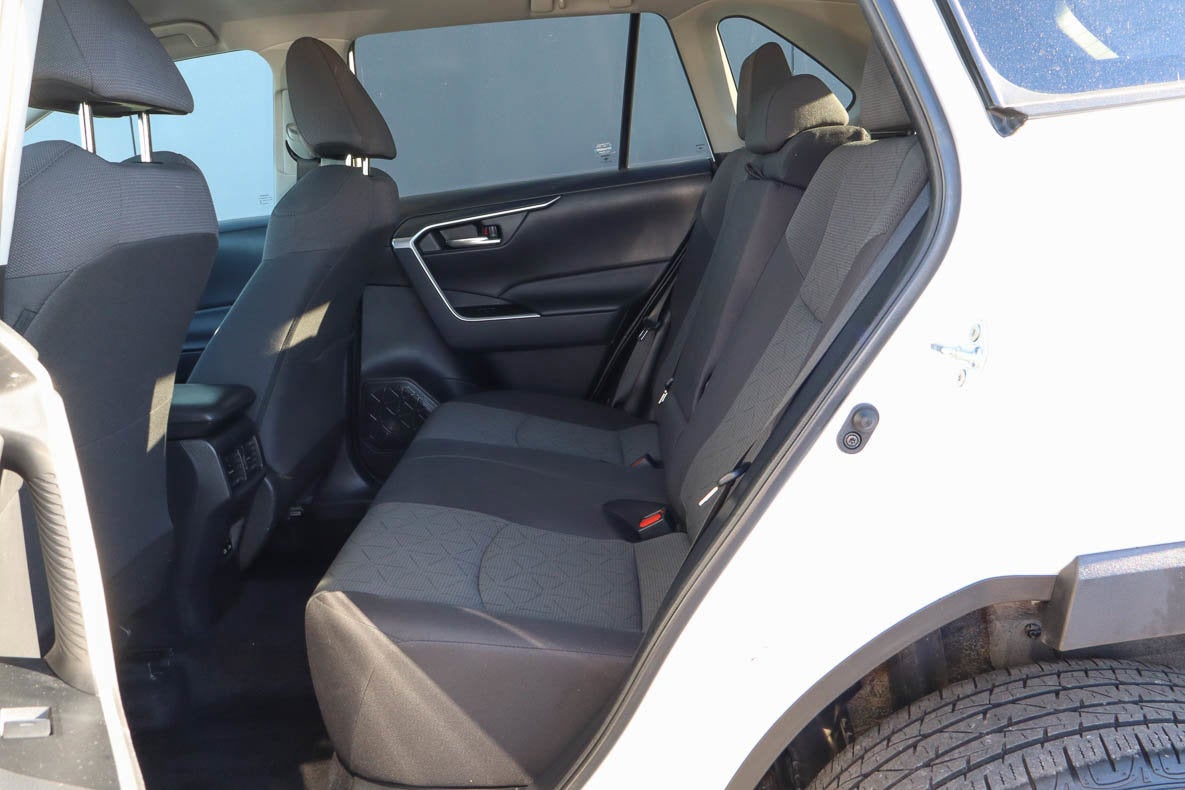 2024 Toyota RAV4 XLE FWD