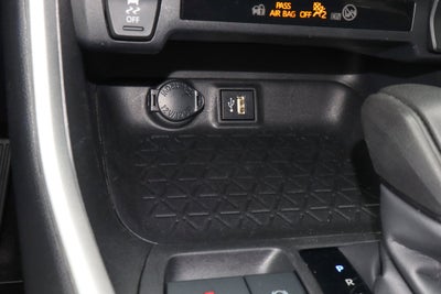 2024 Toyota RAV4 XLE FWD