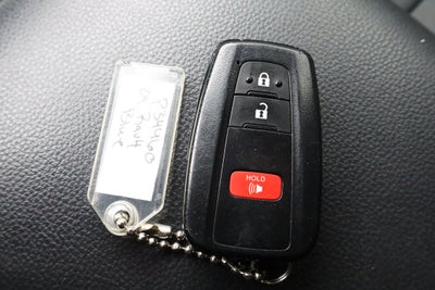 2024 Toyota RAV4 XLE FWD