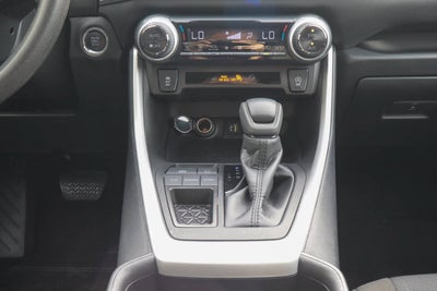 2025 Toyota RAV4 XLE FWD