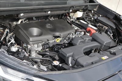 2025 Toyota RAV4 XLE FWD