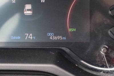2025 Toyota RAV4 XLE FWD