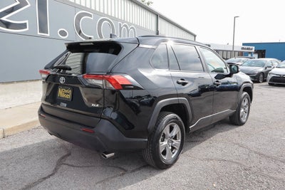 2025 Toyota RAV4 XLE FWD
