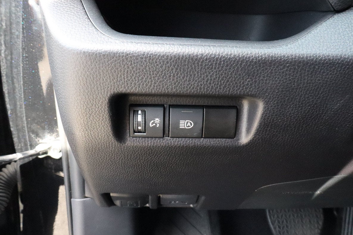 2025 Toyota RAV4 XLE FWD