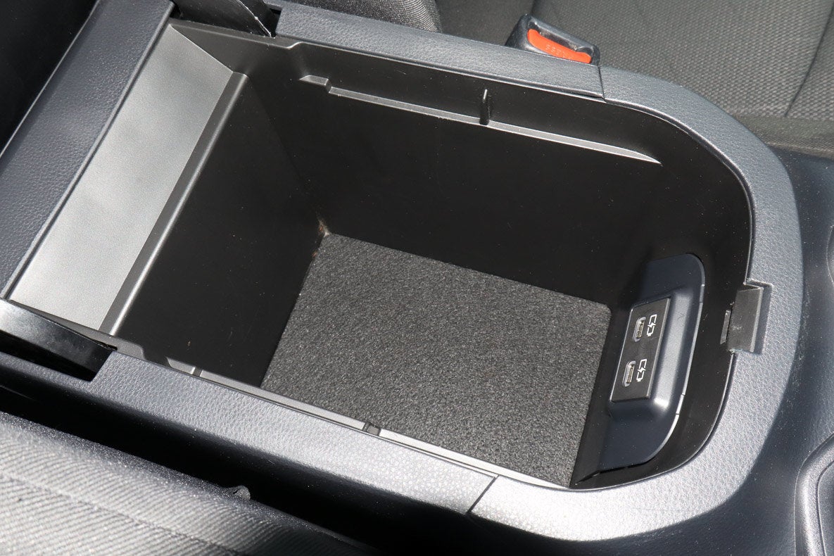 2025 Toyota RAV4 XLE FWD