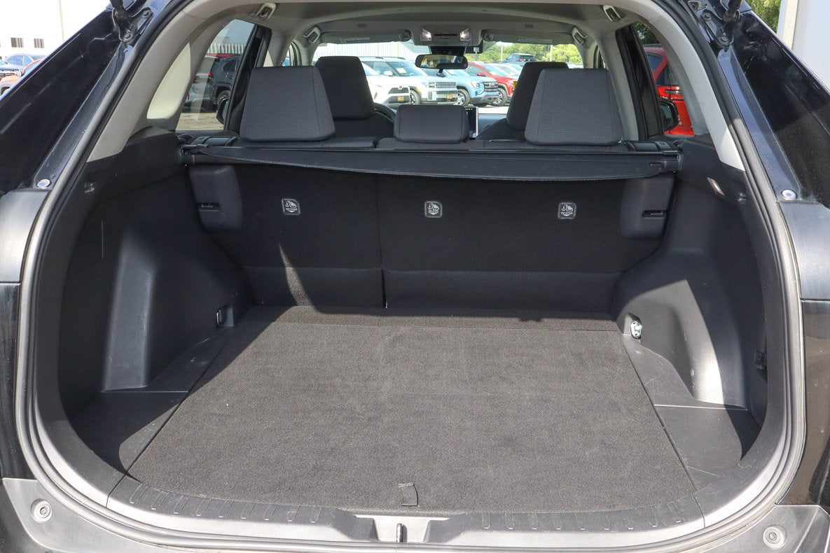 2025 Toyota RAV4 XLE FWD