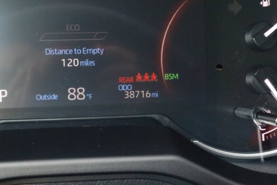 2025 Toyota RAV4 XLE FWD