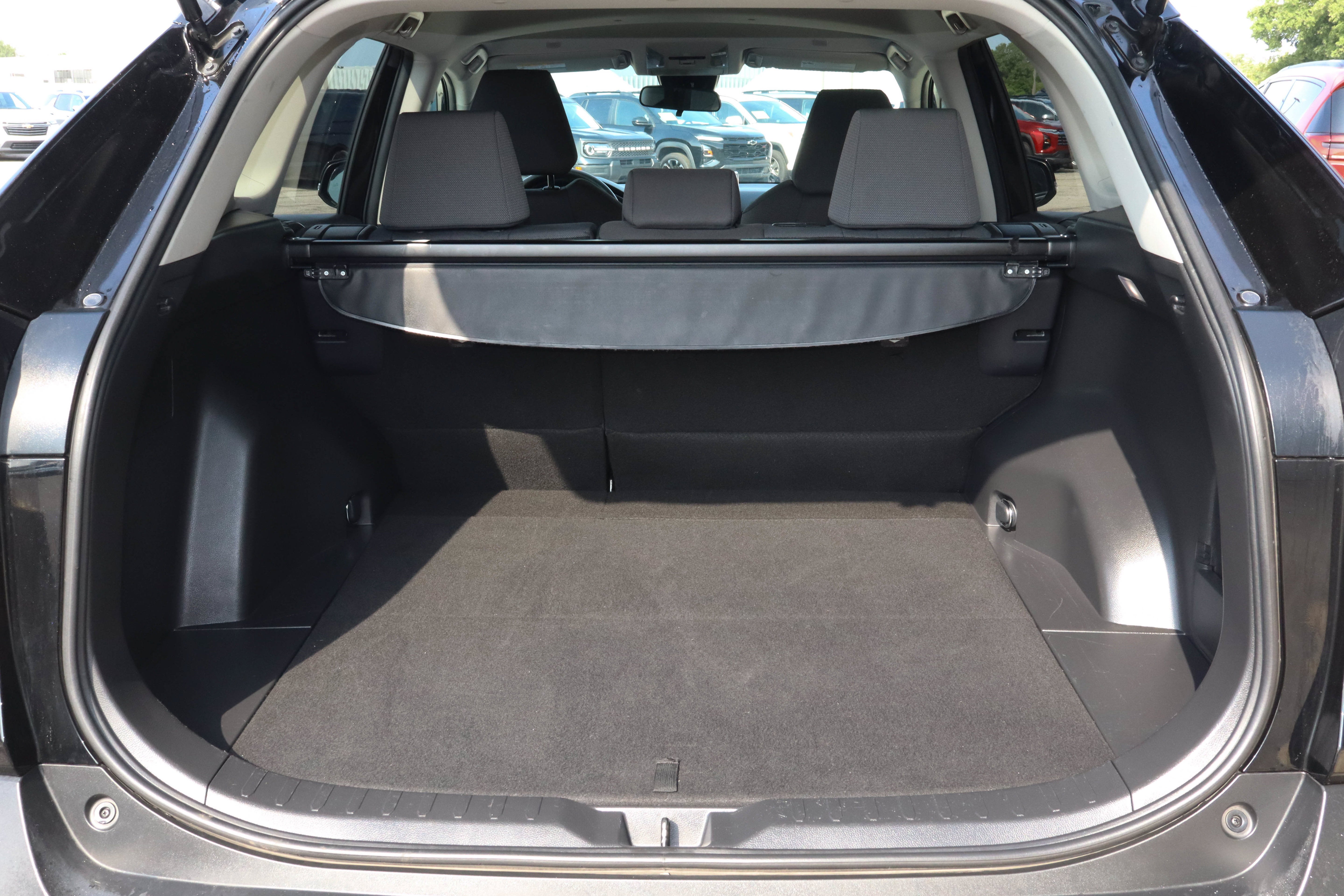 2025 Toyota RAV4 XLE FWD