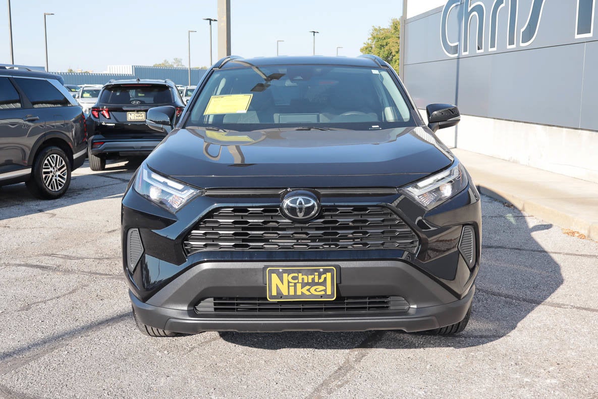 2025 Toyota RAV4 XLE FWD