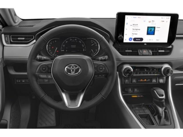 2025 Toyota RAV4 XLE FWD