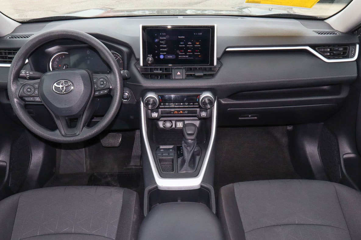 2024 Toyota RAV4 XLE FWD