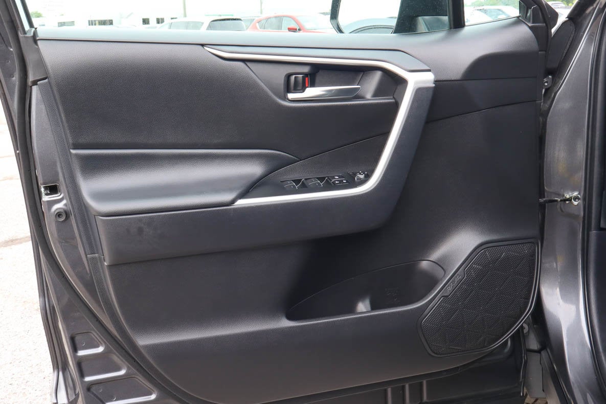 2024 Toyota RAV4 XLE FWD