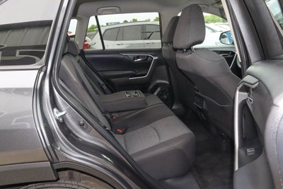 2024 Toyota RAV4 XLE FWD