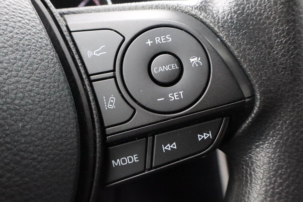 2024 Toyota RAV4 XLE FWD
