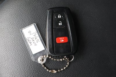 2024 Toyota RAV4 XLE FWD