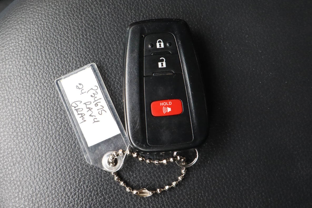 2024 Toyota RAV4 XLE FWD