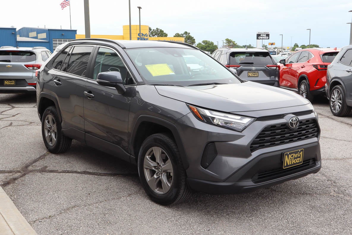 2024 Toyota RAV4 XLE FWD