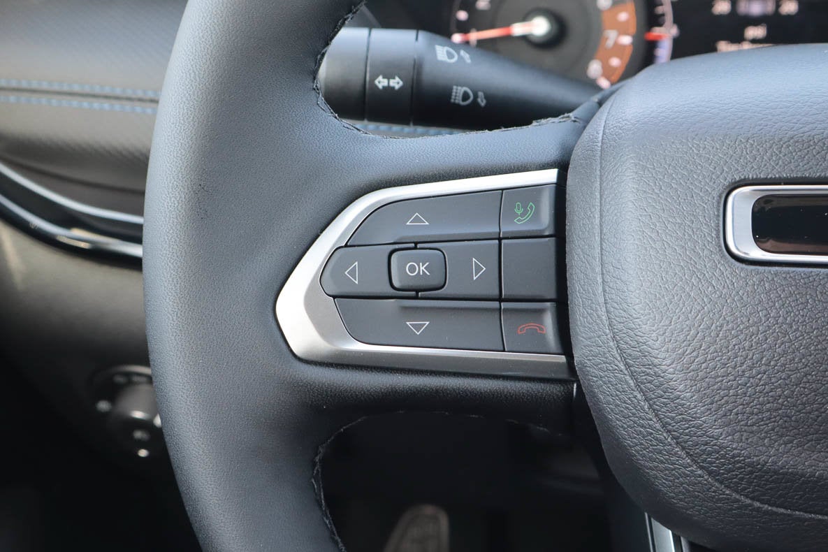 2026 Jeep Compass Latitude Altitude 4x4