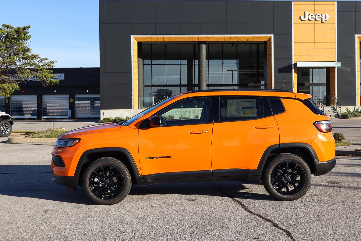 2026 Jeep Compass Latitude Altitude