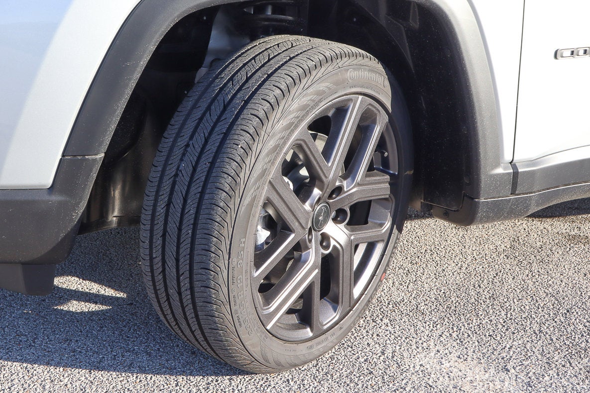 2026 Jeep Compass Latitude Altitude