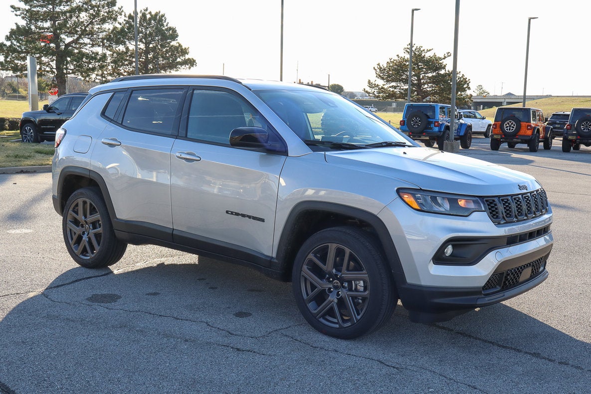 2026 Jeep Compass Latitude Altitude