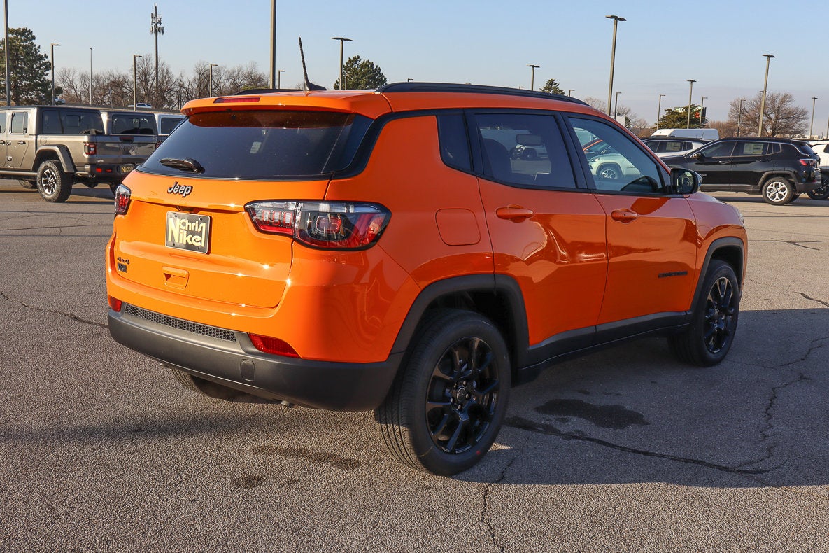 2026 Jeep Compass Latitude Altitude